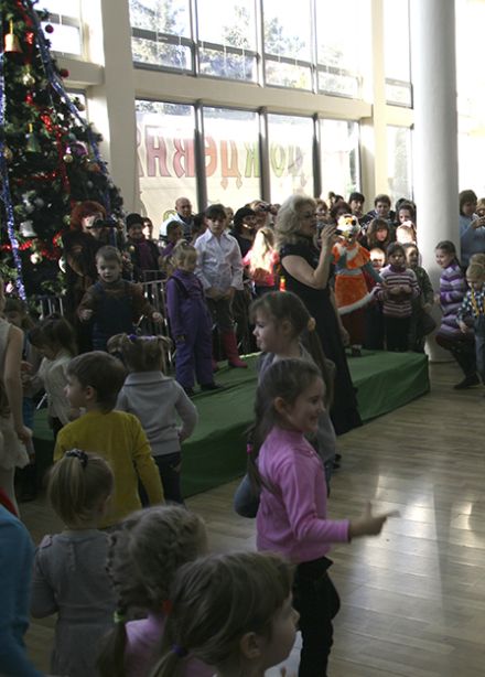 Новогодние приключения Маши и Вити